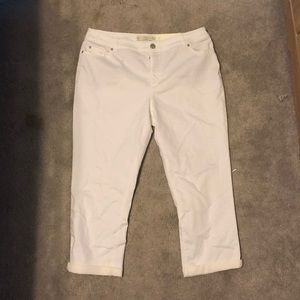 Women’s white jeans